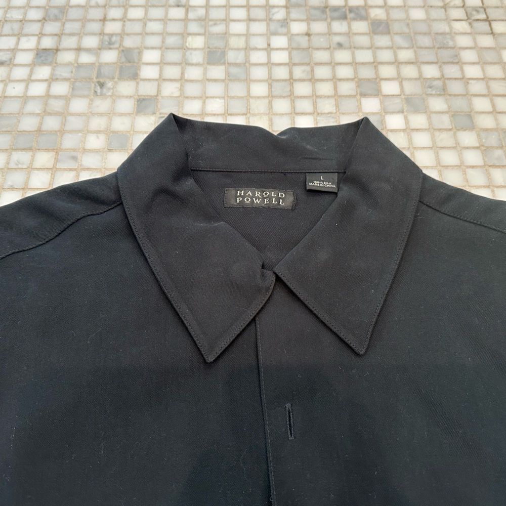Harold Powell Black Silk Short Sleeve Shirt - Picture 2 of 9
